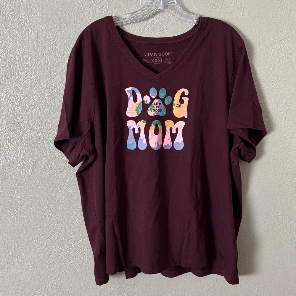 Life Is Good Maroon Dog Mom Crusher Tee Women’s XXXL Paw Print Maroon VNeck